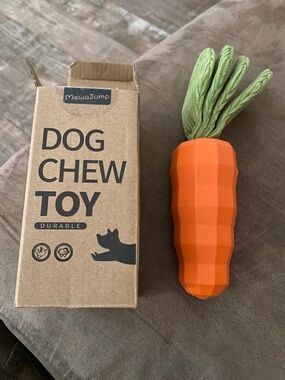 NWT Dog Chew Toys for Aggressive Chewers Rubber Carrot Squeaky Dog Toys